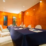 Hotel Villacarlos