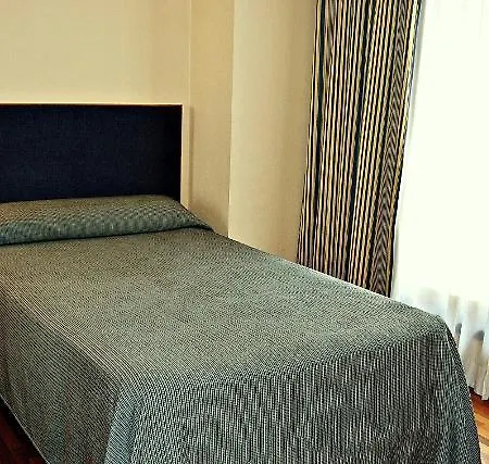 Villacarlos