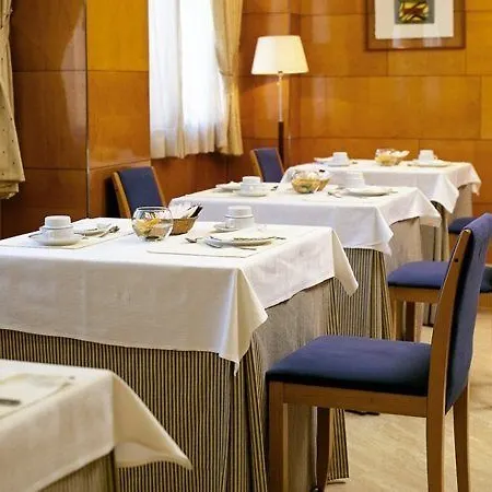Hotell Villacarlos 3*
