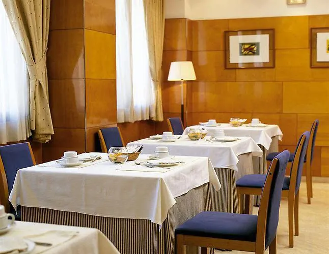 Villacarlos Szálloda