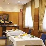Villacarlos 3*