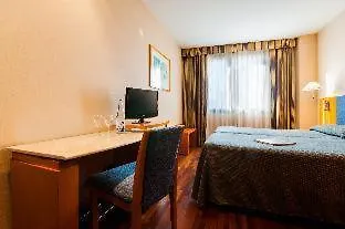 Szálloda Villacarlos 3*