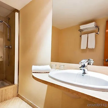 Villacarlos Hotel