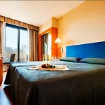 Villacarlos Otel
